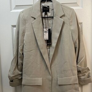 Truth Women's Beige Blazer